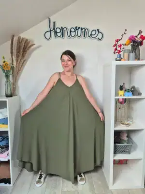 Robe Lucy kaki